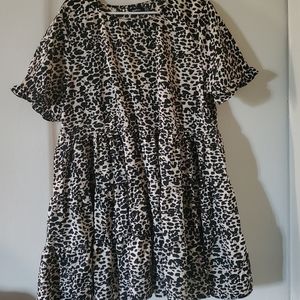 Boohoo curve shift dress